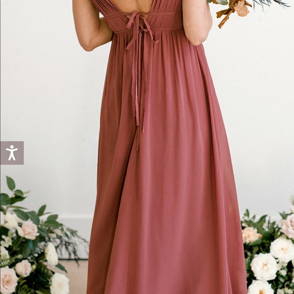 Cora chiffon dress size 6 runs small - Picture 3 of 6